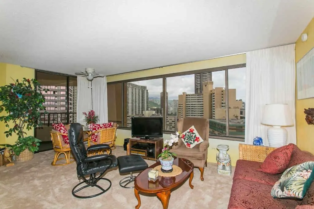 Spacious Condos With Private Balcony At Discovery Bay - Free Wifi, Near Beaches! Honolulu Apartmán