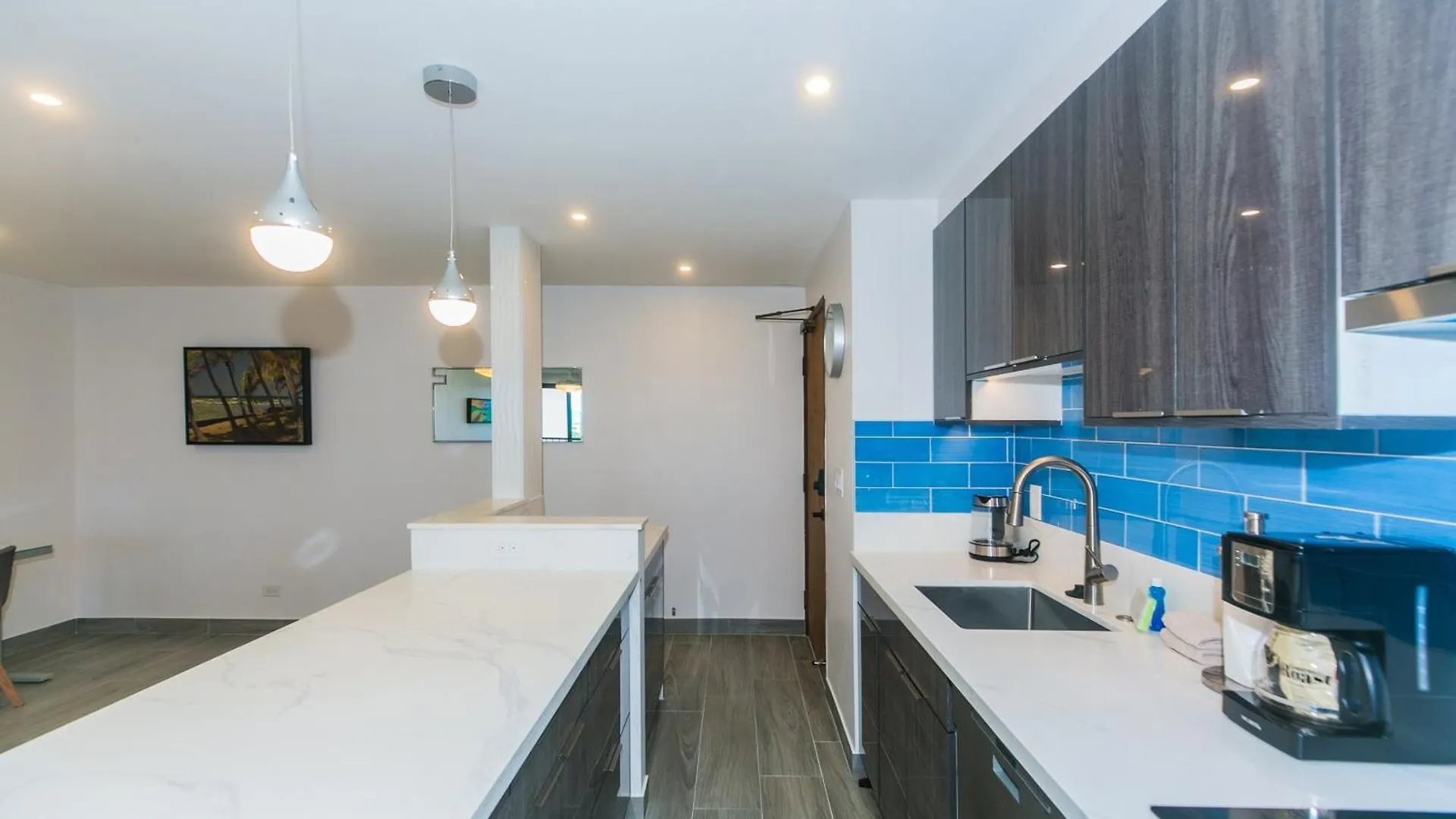 Apartmán Spacious Condos With Private Balcony At Discovery Bay - Free Wifi, Near Beaches! Honolulu USA